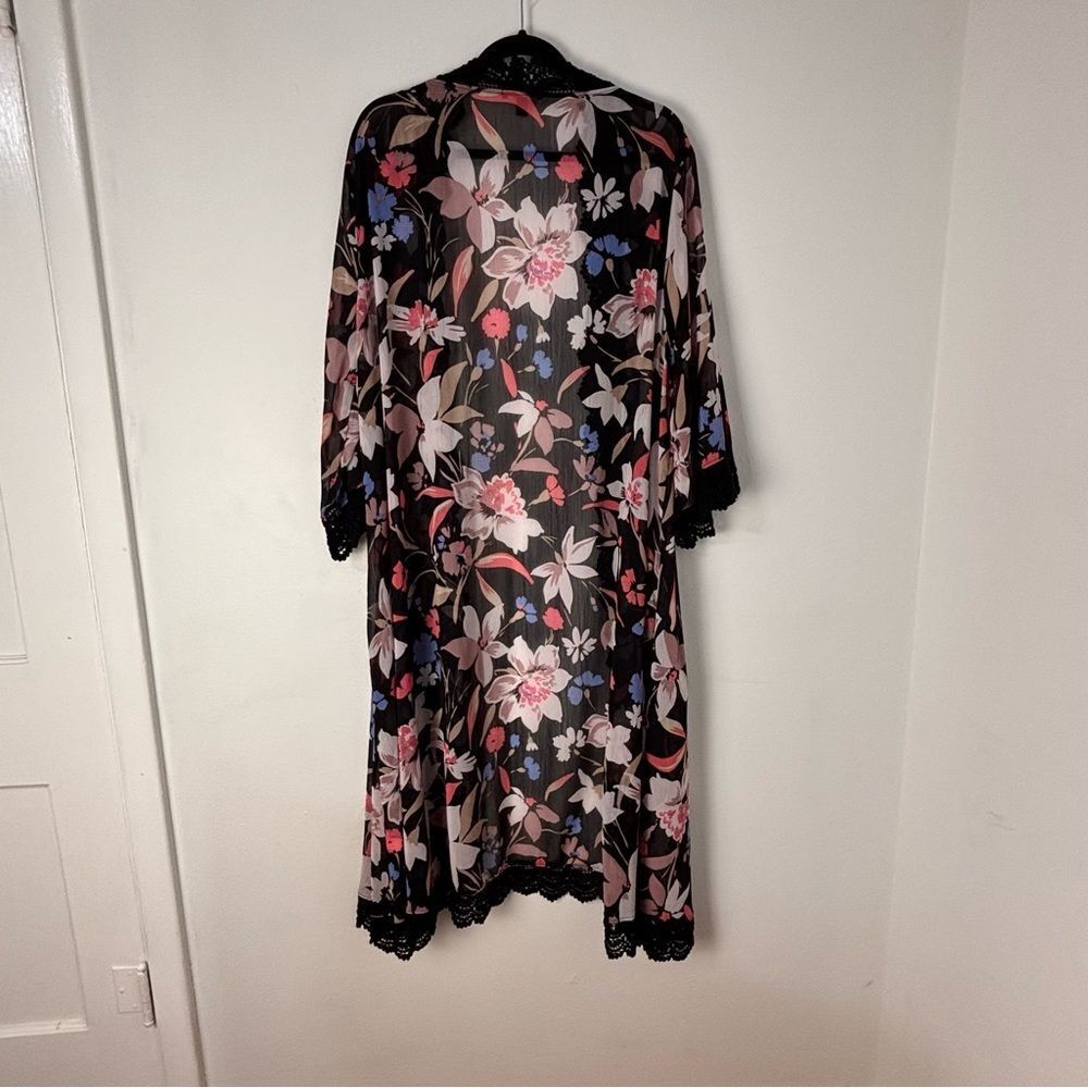 Torrid 1/2 Black Floral Asian Print Lace Trim Kimono Dark Cottagecore Romantic - Picture 2 of 13